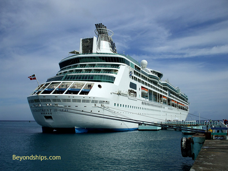 Ocho Rios Cruise Ships